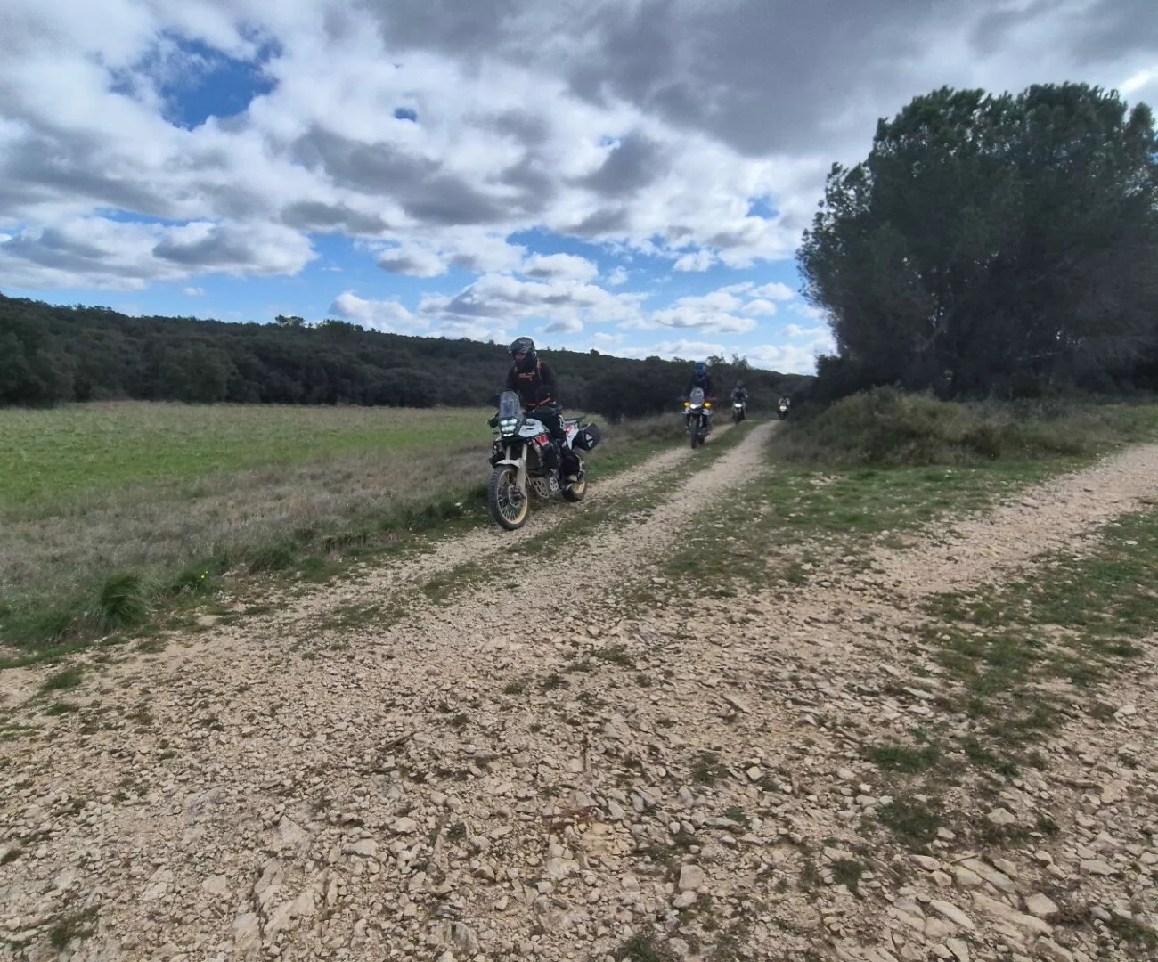 Rando-Trail-Triumph-Les-Berges-du-Gardon-6-Grand-1300x1080