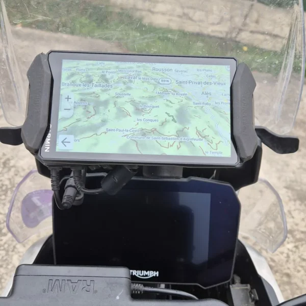 GPS-GARMIN-TREAD-SUR-SUPPORT-TOURATEC-2-946x2048